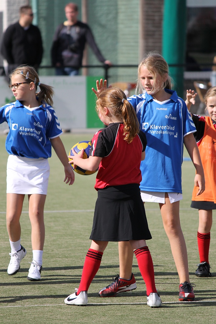 Wedstrijd 1 E2 142.JPG